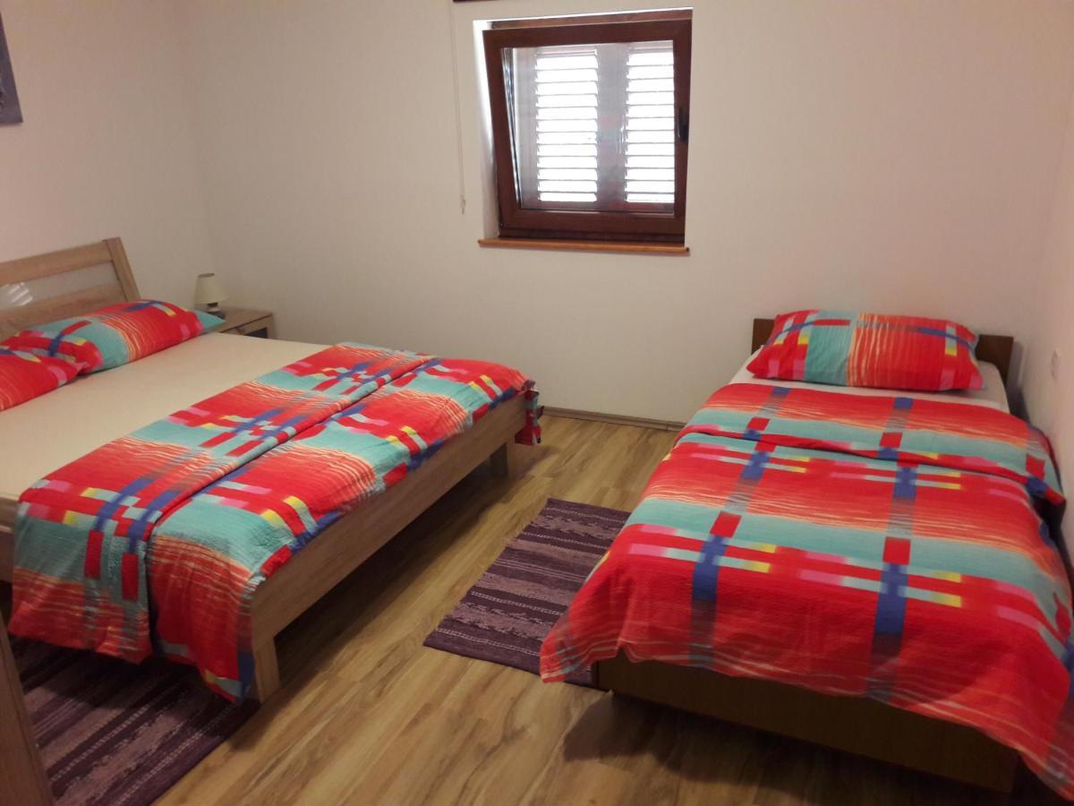 Apartmani Predovan วรซี ภายนอก รูปภาพ